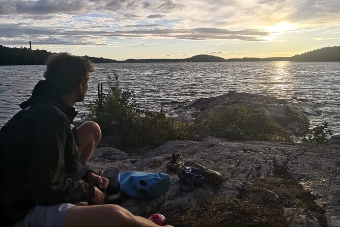Stockholm Evening Kayak with BBQ - Small Group - Arriving at the island beach for dinner