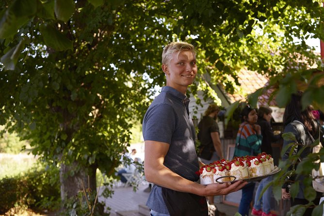 Stockholm Fika Tour - Who will enjoy this most?