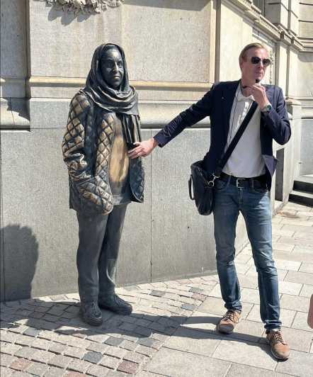Stockholm: Modern City Walking Tour with Local Guide - Rosenbad, Parliament, and public power
