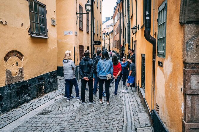 Stockholm Must Sees - The ferry ride turns a transfer into part of the tour