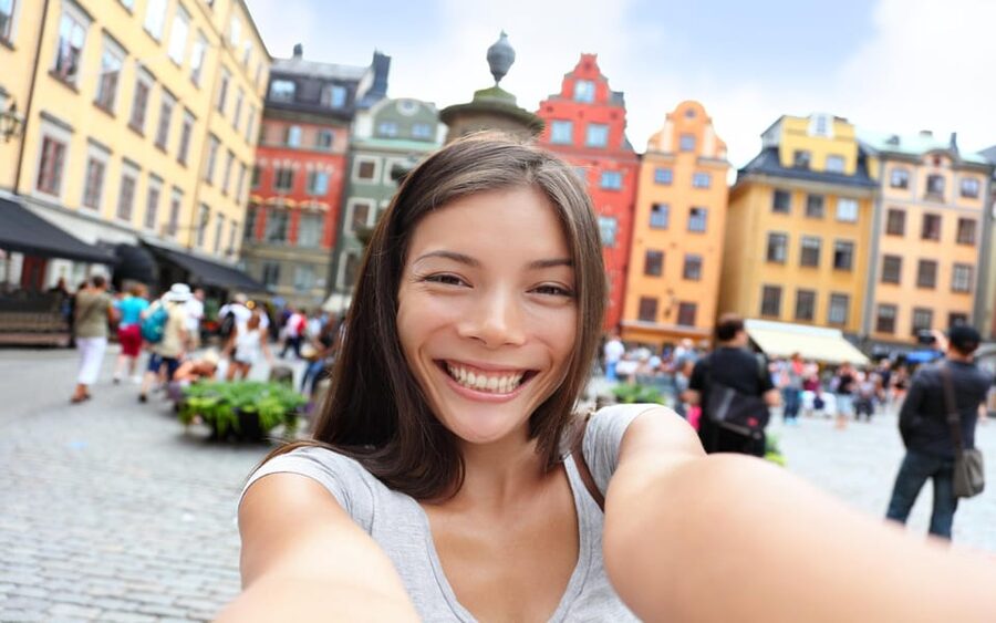 Stockholm: Old Town Highlights Private Walking Tour - The guide makes the private format worthwhile
