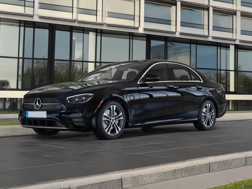 Stockholm- Private transfer to/from Arlanda Airport and city - The return trip from Stockholm City