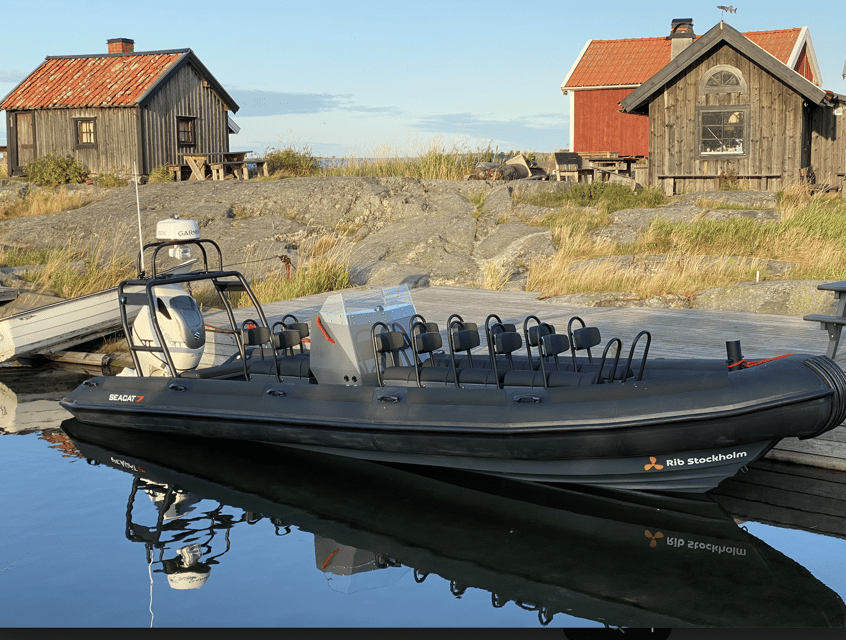 Stockholm: RIB Speed boat tour incl. island visit - Grinda gives you two hours to slow down