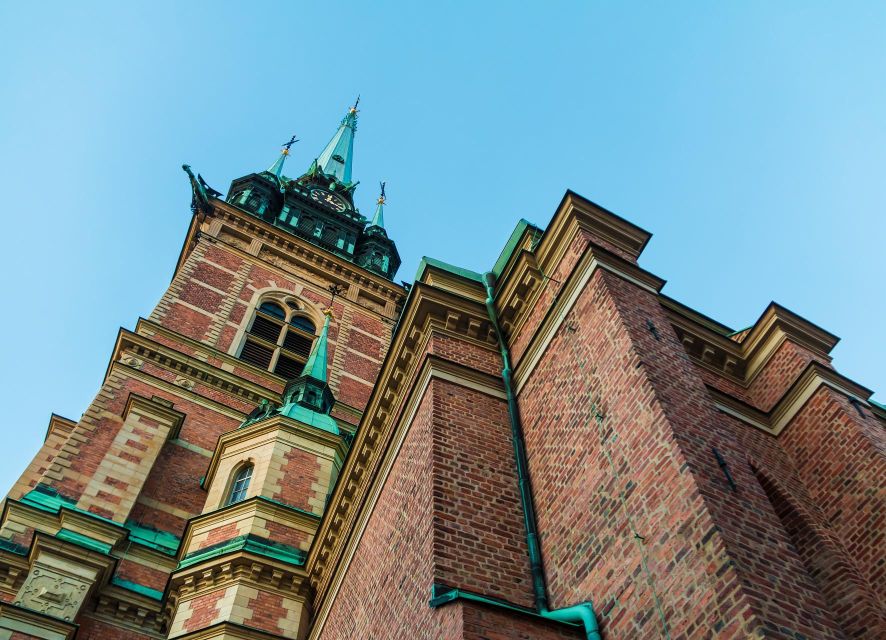 Stockholm Royal Palace Museums Gamla Stan Skip-the-line Tour - How the guides shape the experience