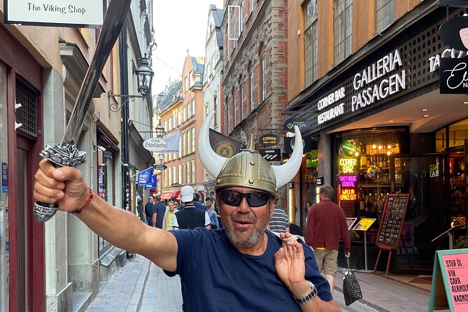 Stockholm's Best Bike Tour! - The Royal Palace and Stockholm Cathedral