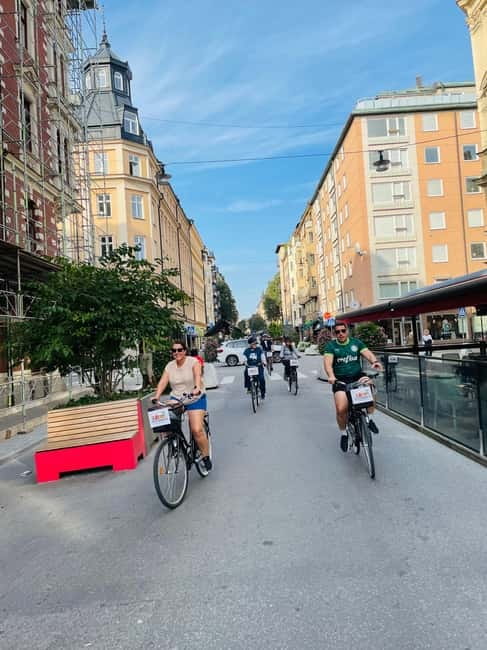 Stockholm's Best Bike Tour! (English / Deutsch) - Starting at Odenplan with a small group