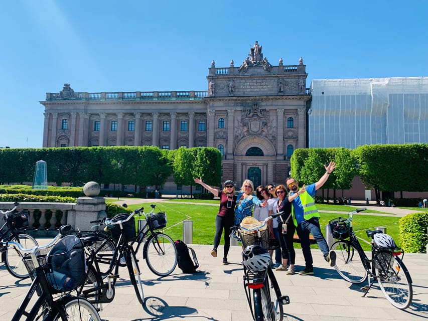 Stockholm's Best Bike Tour! (English / Deutsch) - Östermalm’s elegant streets and everyday Stockholm