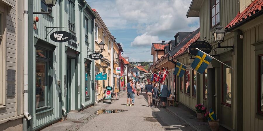 Stockholm: Sigtuna Guided Boat Tour with Optional Museum - How to use your free time in Sigtuna