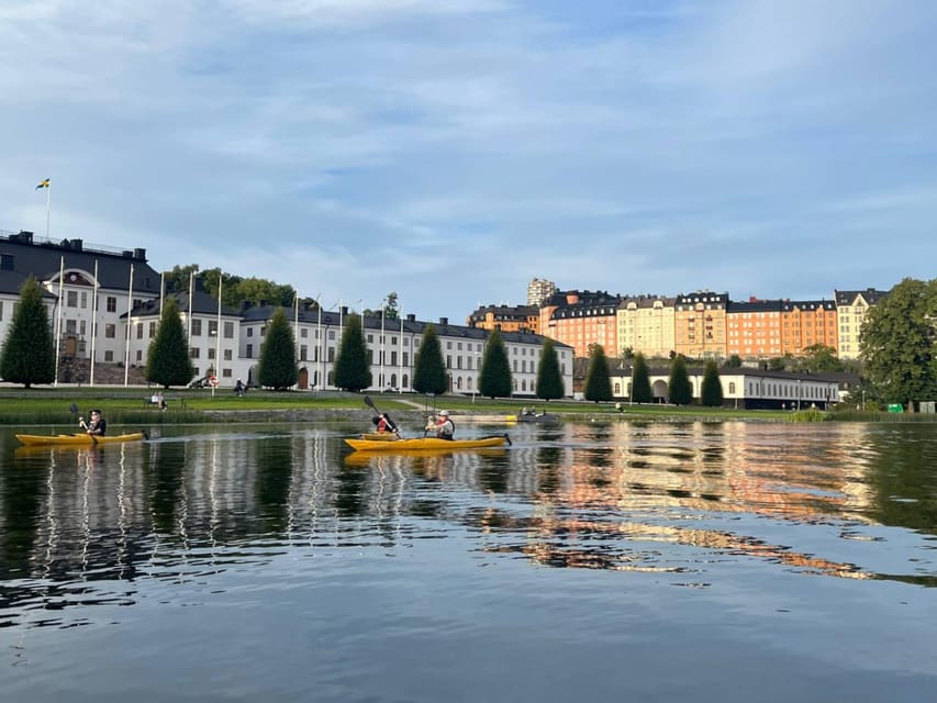 Stockholm: Sunset Kayak Tour in the City + Swedish Fika - The first 20 minutes: safety before scenery