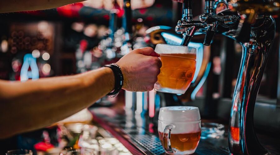Swedish Beer Tasting Tour in Stockholm Old Town Pubs - Practical advice before you go