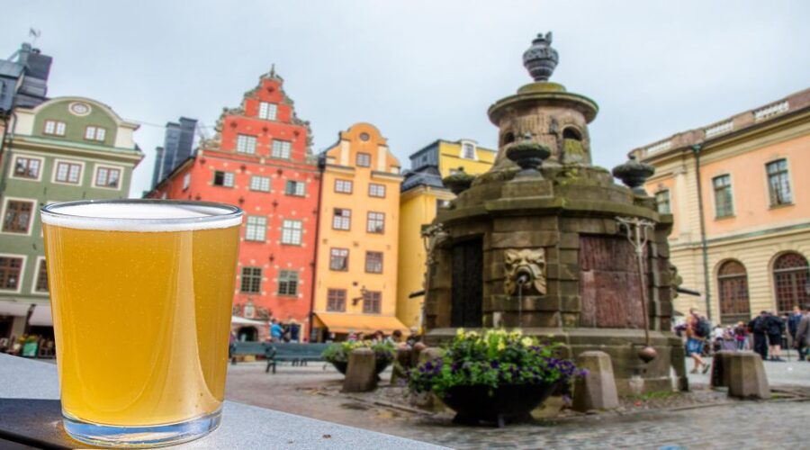 Swedish Beer Tasting Tour in Stockholm Old Town Pubs - The four-hour feast is the full evening version