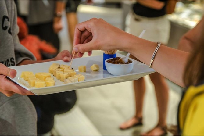The Nordic Food Walk Stockholm - Fika and candy in Stockholm’s Old Town