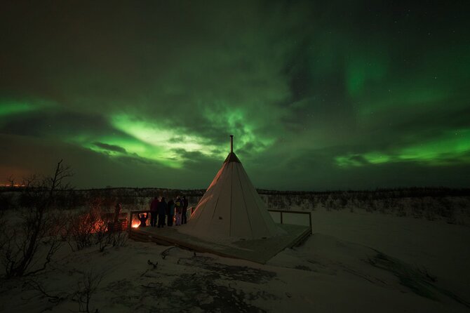The Ultimate Aurora Photo Adventure - Learning to photograph the aurora with supplied gear