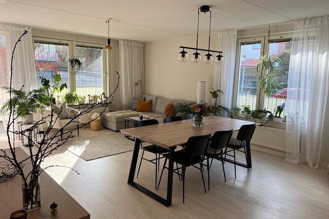 Traditional Persian Cooking Class in Stockholm with a Local - Why a private home setting matters