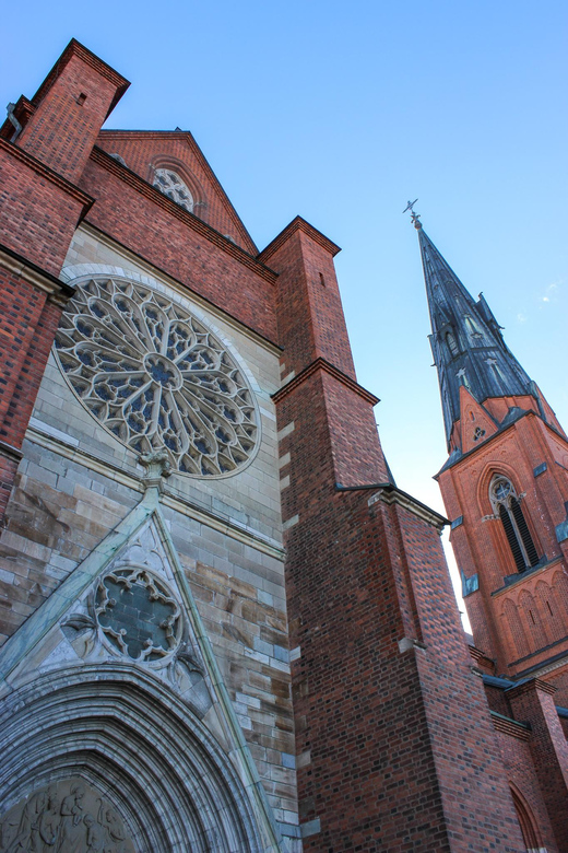 Uppsala: City Highlights and Hidden Gems Walking Tour - How the private format affects the experience