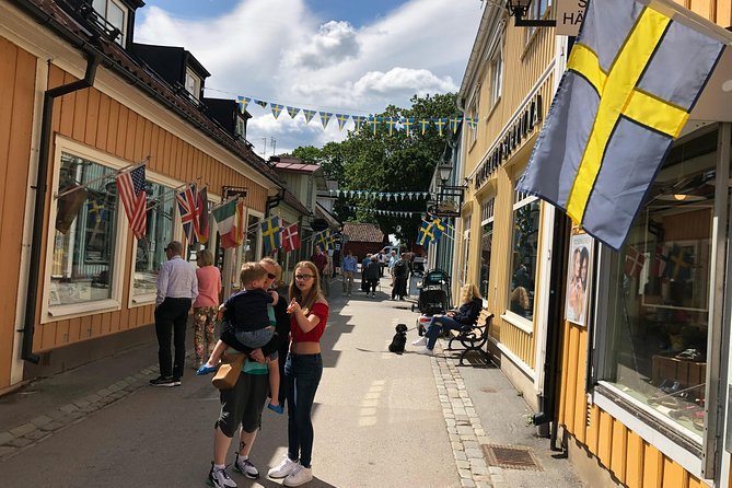 Viking History, Runes & Countryside 9h Tour to Sigtuna & Uppsala - Uppsala Cathedral and the historic center